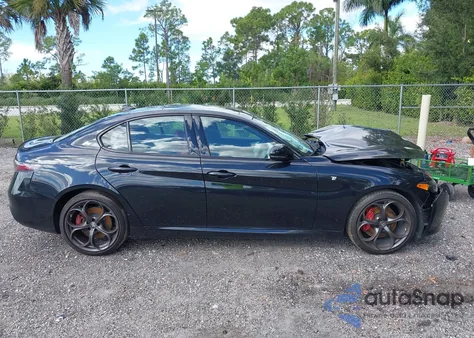 2024 Alfa Romeo Giulia Ti Rwd z USA, uszkodzony, nr VIN ZARFAMBN8R7684832